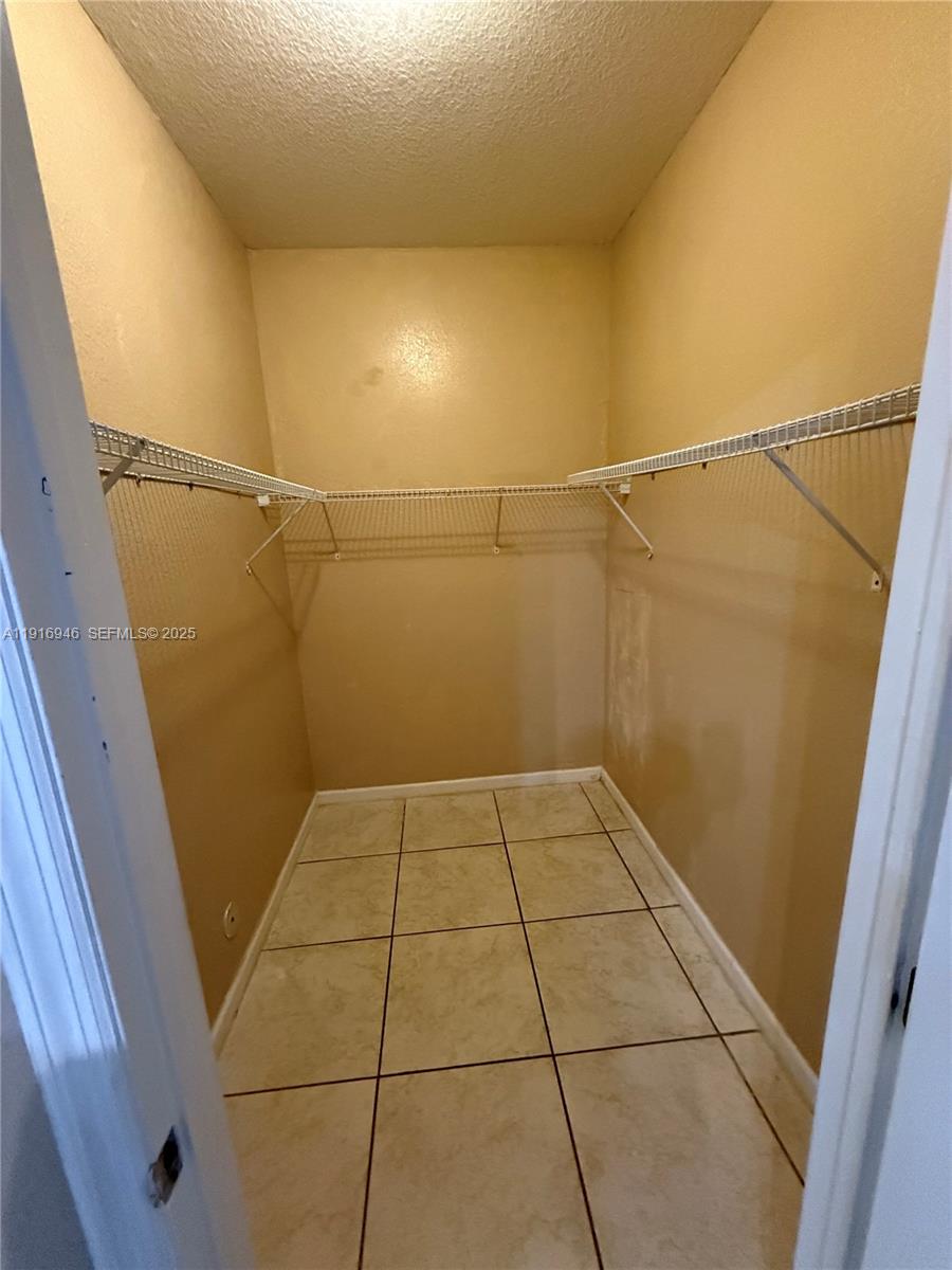16605 Southwest 103rd Court Miami, FL 33157 - Photo 12 of 28