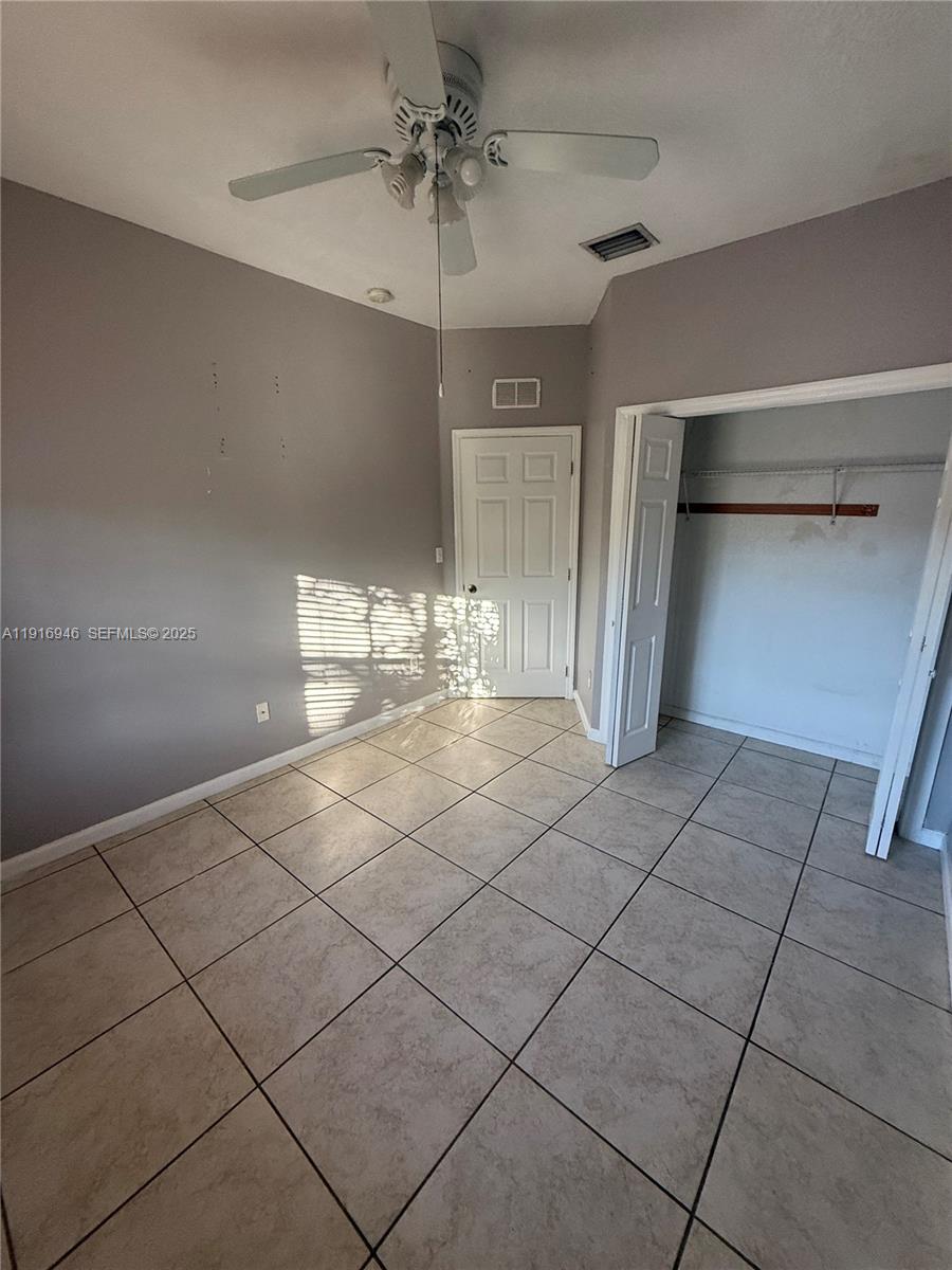 16605 Southwest 103rd Court Miami, FL 33157 - Photo 15 of 28