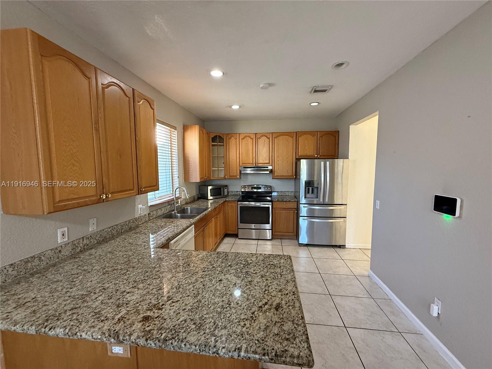 16605 Southwest 103rd Court Miami, FL 33157 - Photo 18 of 28