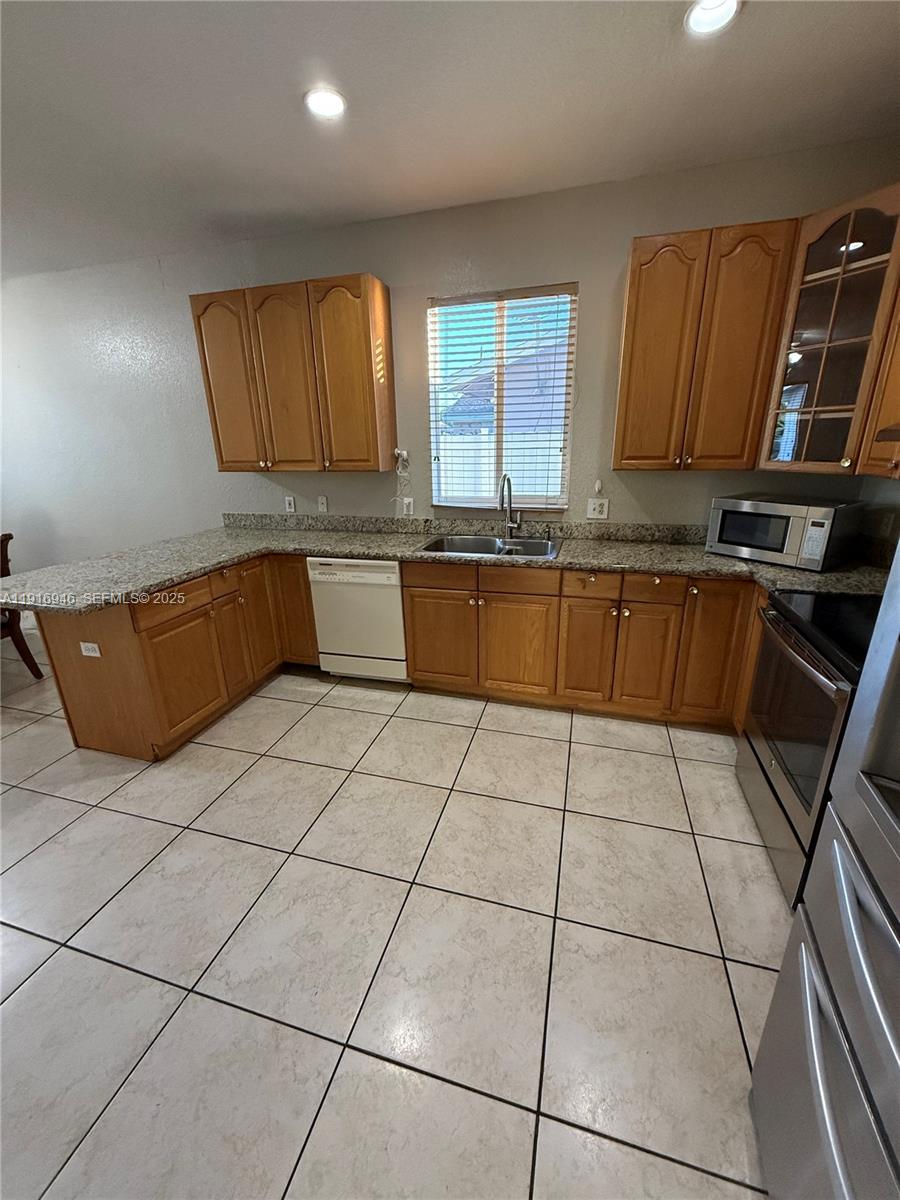 16605 Southwest 103rd Court Miami, FL 33157 - Photo 19 of 28