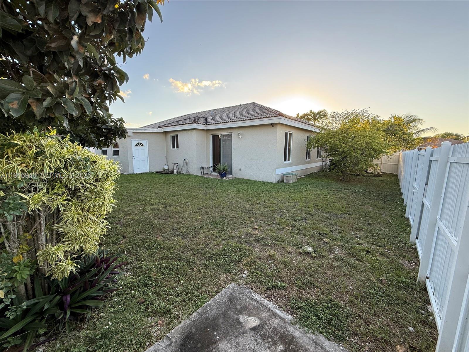 16605 Southwest 103rd Court Miami, FL 33157 - Photo 26 of 28