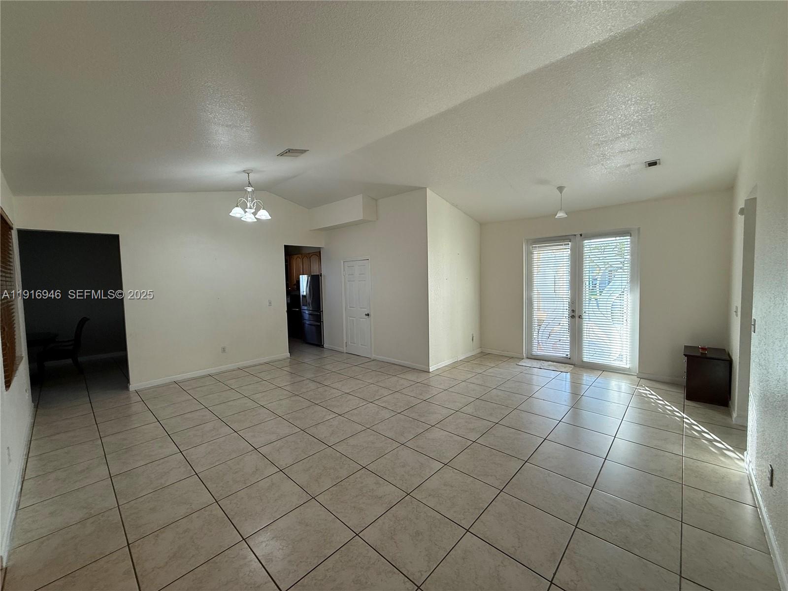 16605 Southwest 103rd Court Miami, FL 33157 - Photo 4 of 28