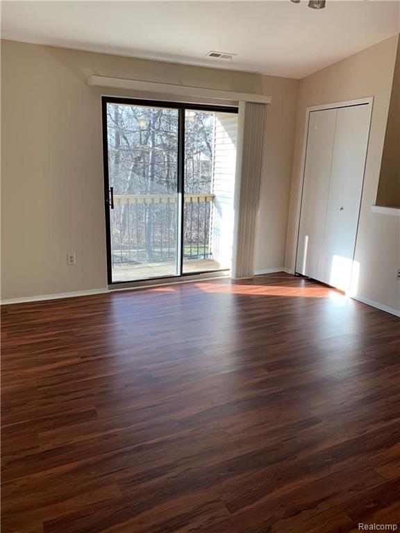 24066 Middlebelt Road, Unit 40 Farmington Hills, MI 48336 - Photo 8 of 17