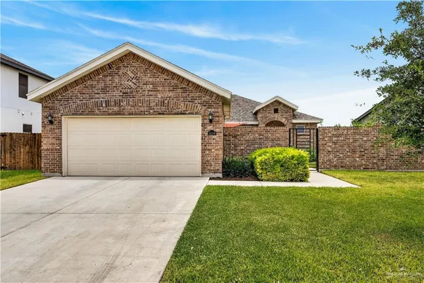 $2,500 | 14106 Boykin Crk Road, McAllen, TX 78504