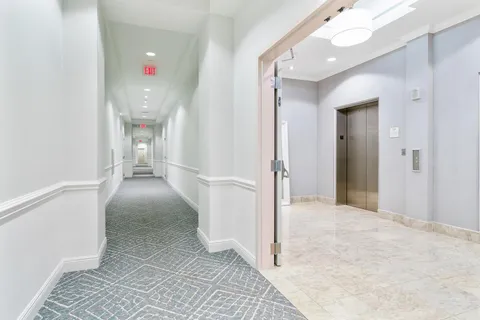 $575,000 | 701 South Olive Avenue, Unit 1010, West Palm Beach, FL 33401