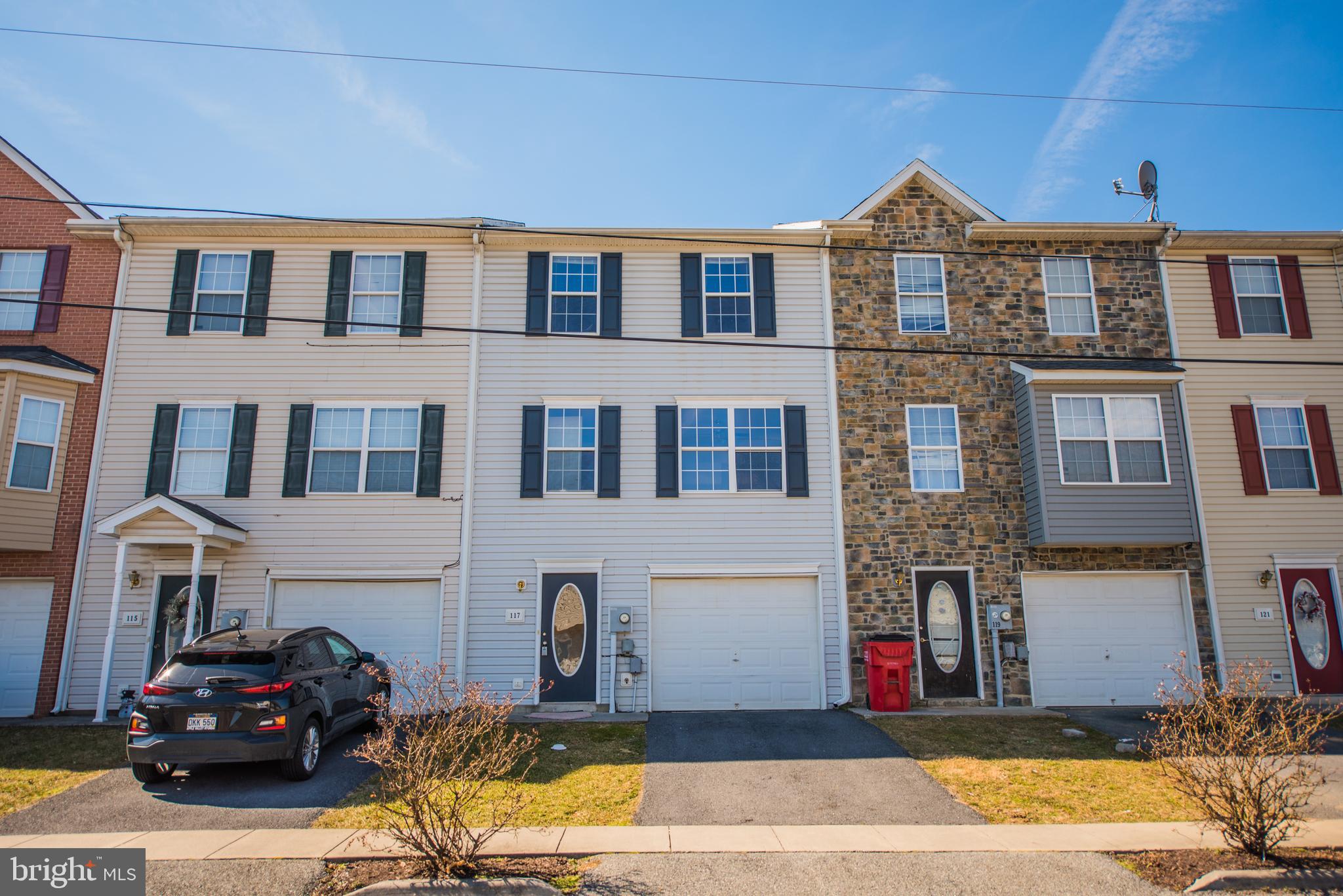117 North Marshall Street Ranson, WV 25438 - Photo 1 of 32 Gallery Image 1