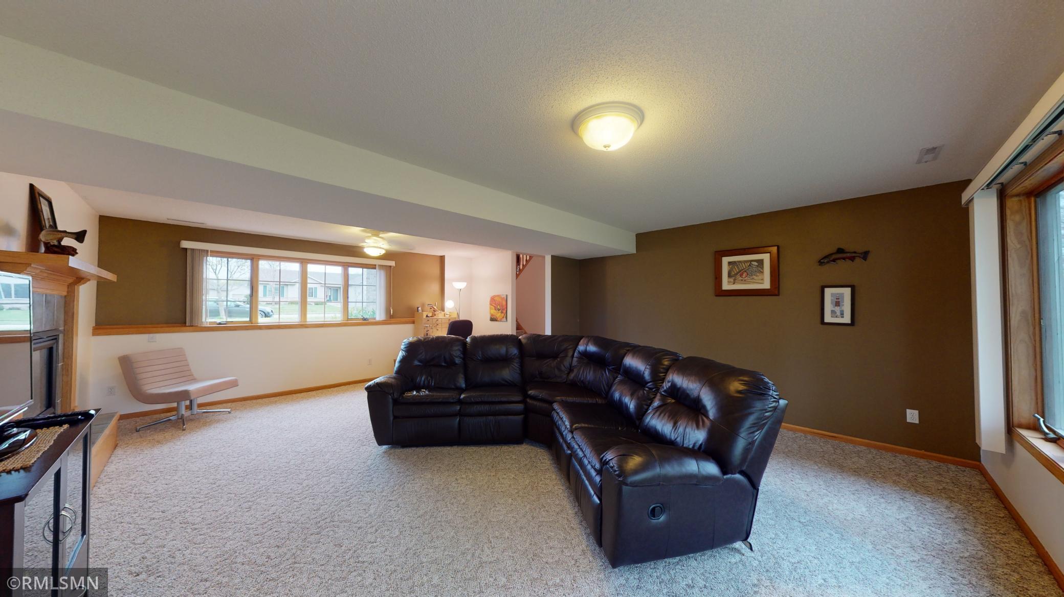 3645 Nottingham Drive Northwest Rochester, MN 55901 - Photo 18 of 36