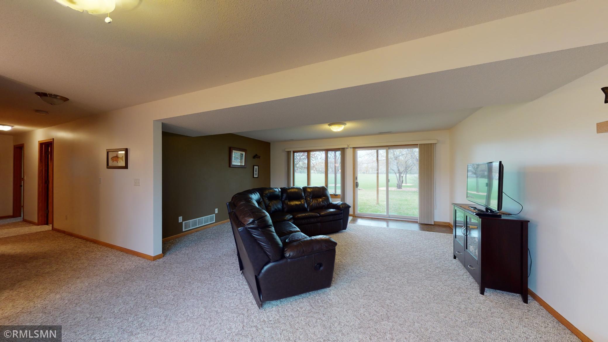 3645 Nottingham Drive Northwest Rochester, MN 55901 - Photo 20 of 36