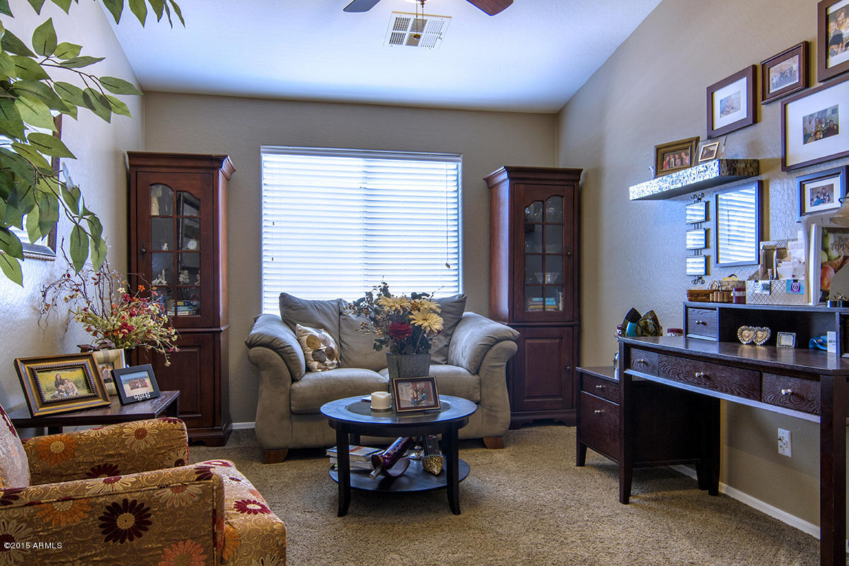 2327 West Peak View Road Phoenix, AZ 85085 - Photo 3 of 25 Den_0008