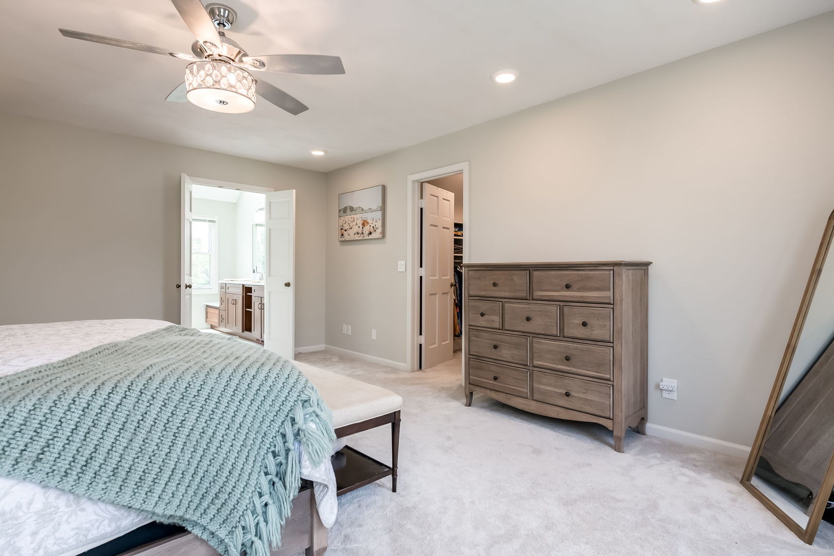 39W140 Baert Road St. Charles, IL 60175 - Photo 11 of 40 Gallery Image 11