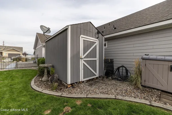 $864,000 | 15079 North Pristine Circle, Rathdrum, ID 83858