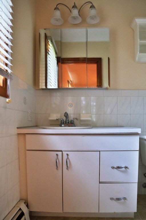 90 Conley Avenue Cranston, RI 02921 - Photo 11 of 18 Gallery Image 11