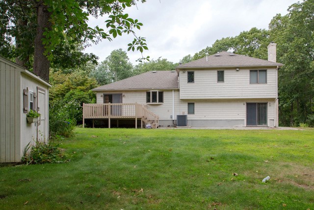 90 Conley Avenue Cranston, RI 02921 - Photo 17 of 18 Gallery Image 17