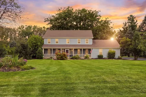 $749,900 | 7N660 Cloverfield Circle, St. Charles, IL 60175