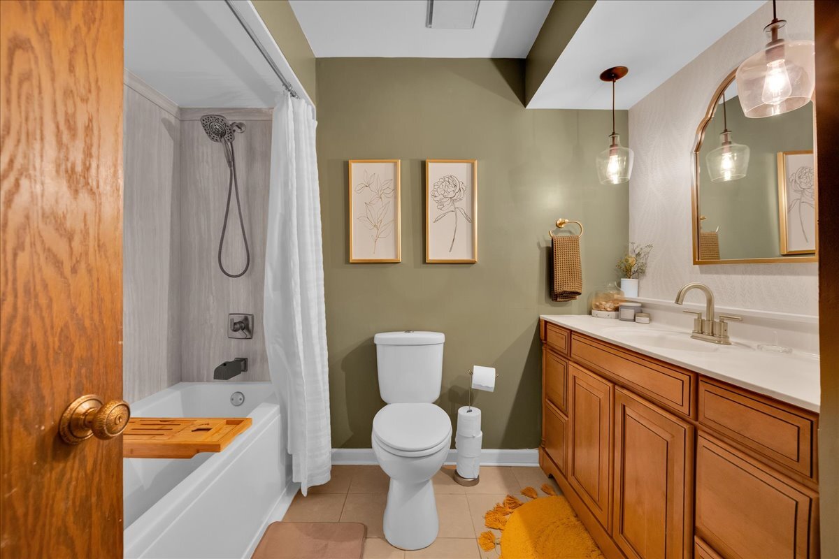 828 South Jefferson Street Batavia, IL 60510 - Photo 11 of 26