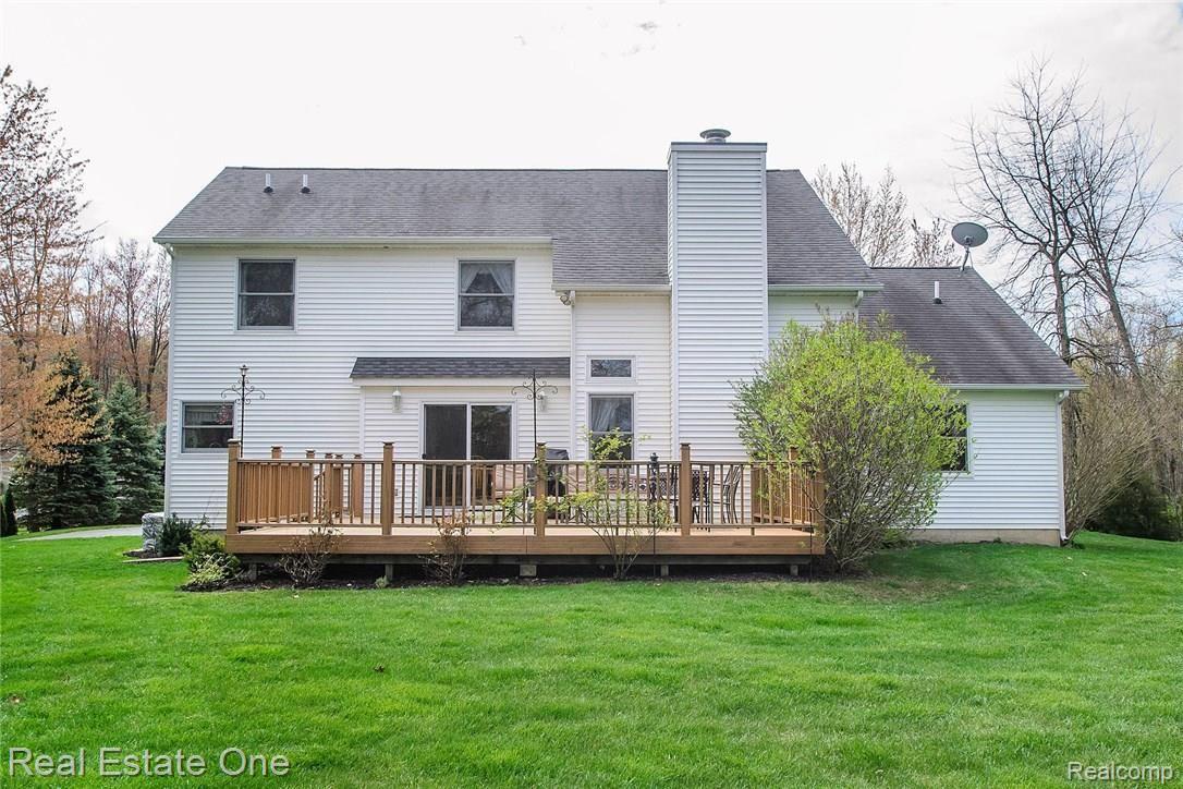 2750 Black Eagle Ridge Howell, MI 48843 - Photo 57 of 65 9_8.jpg