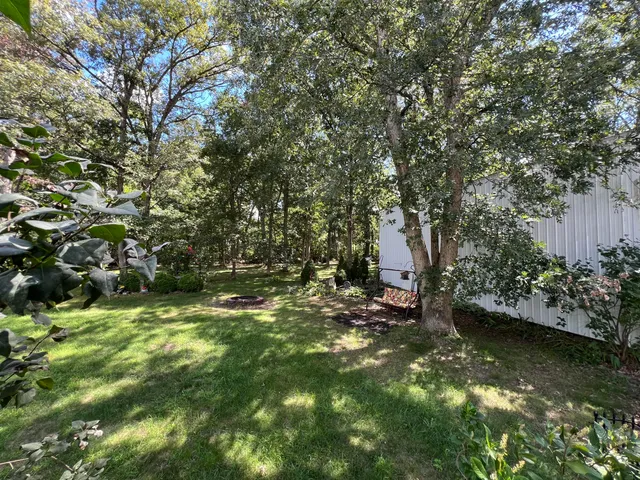 $325,000 | 10901 North 555th Street East, Demotte, IN 46310