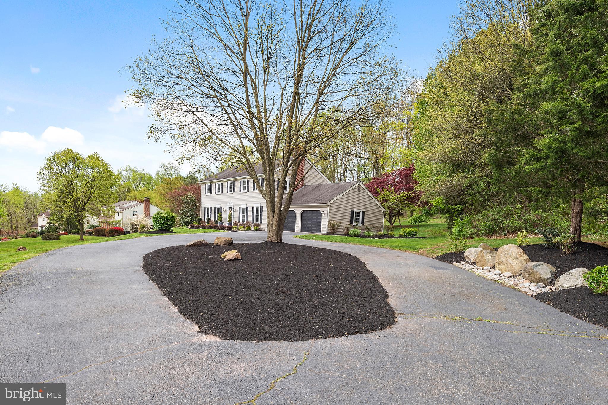774 Scholl Road Pottstown, PA 19465 - Photo 4 of 33 Gallery Image 4