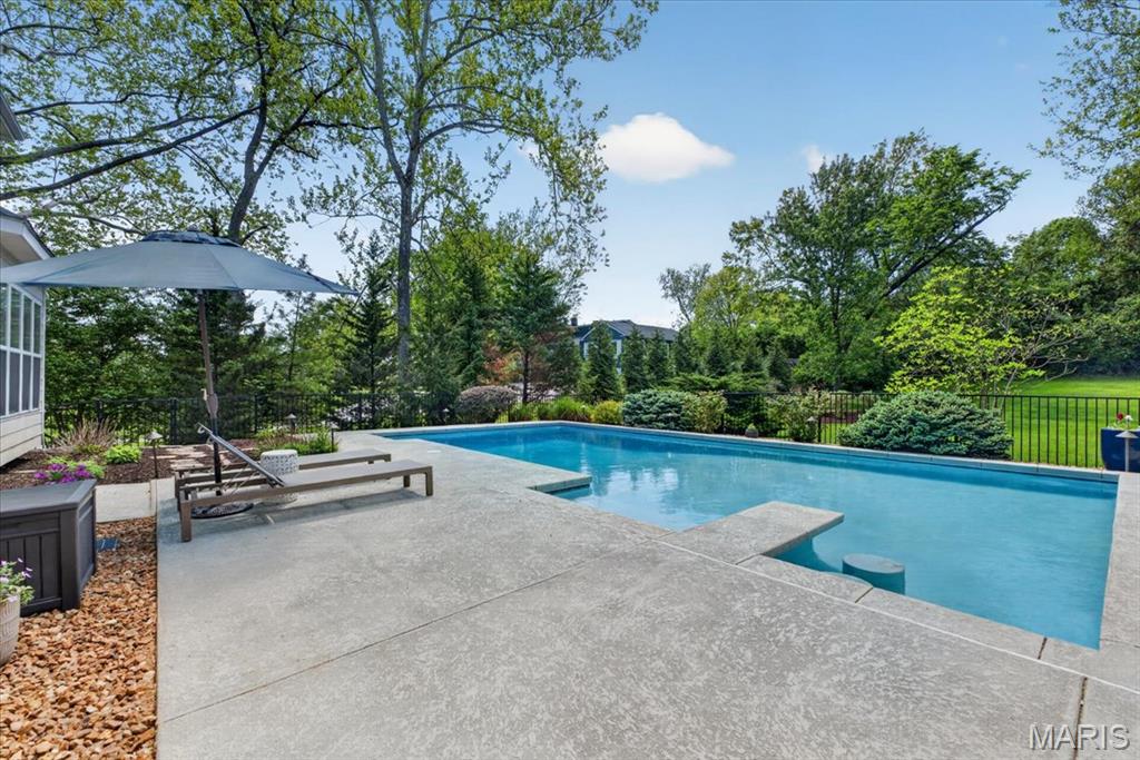 10 Arbor Road Olivette, MO 63132 - Photo 41 of 47