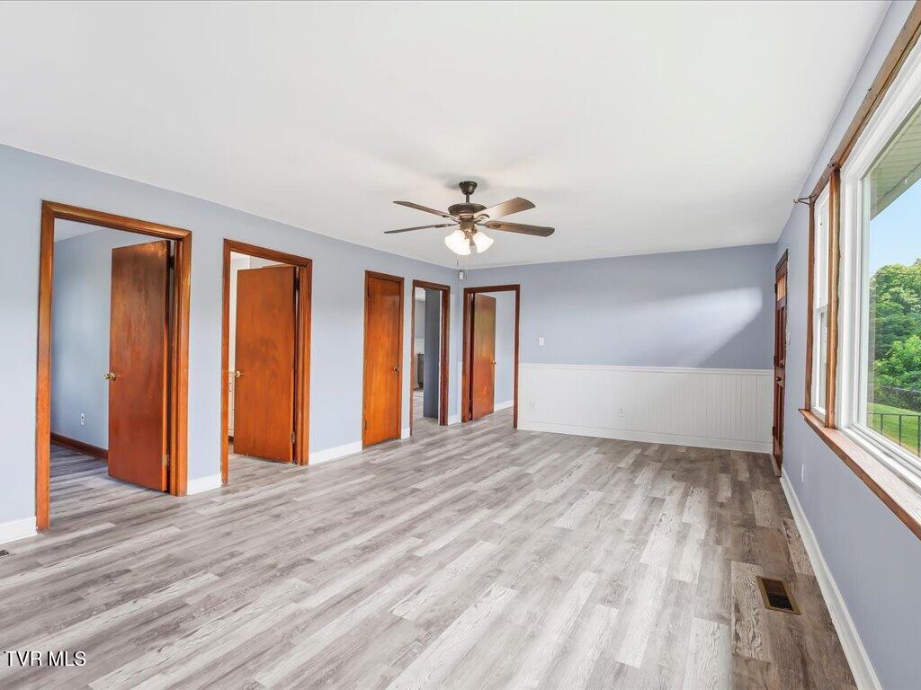818 Guy Collins Road Morristown, TN 37813 - Photo 5 of 28 818 Guy Collins Rd - 5