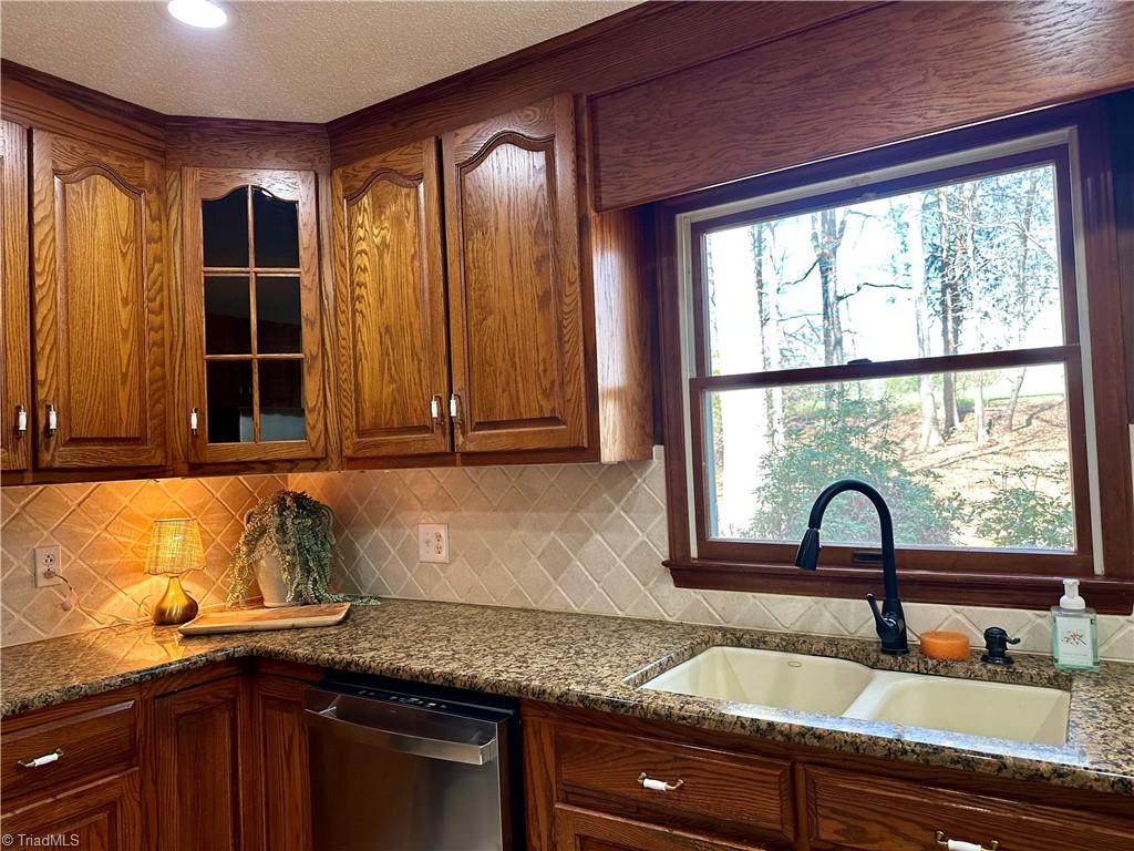 3501 River Ridge Road Pfafftown, NC 27040 - Photo 11 of 50