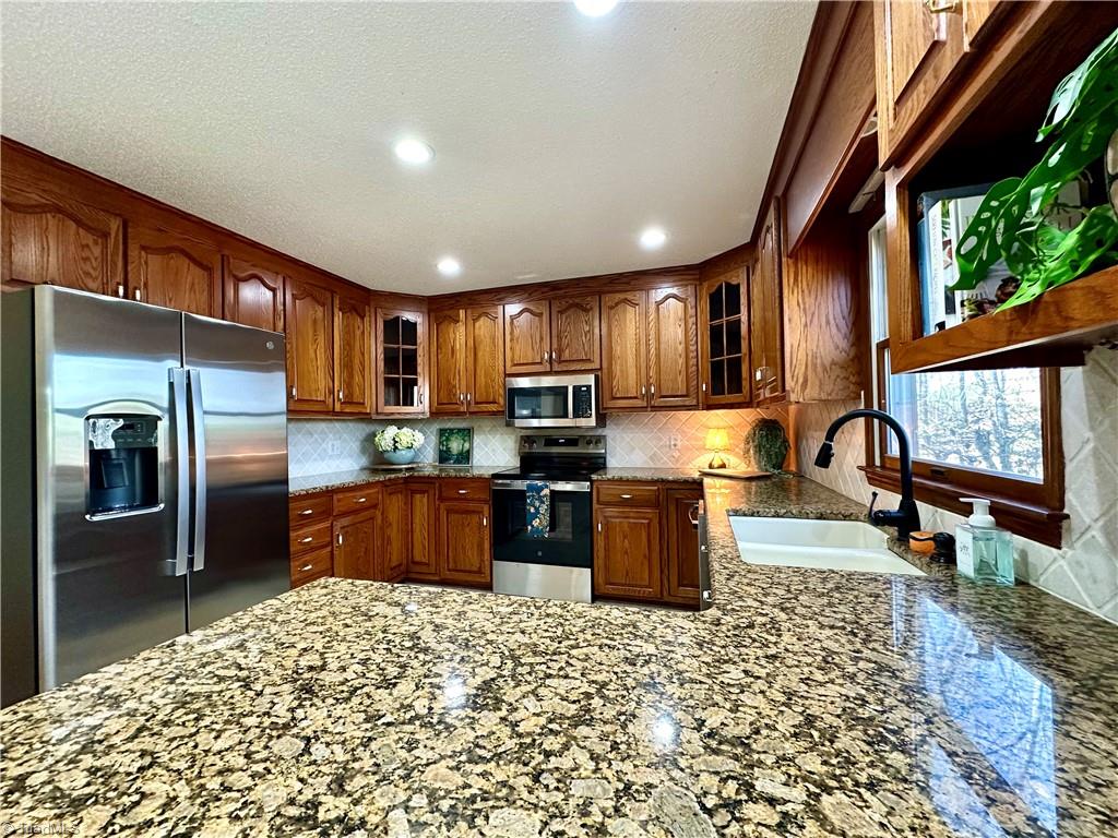 3501 River Ridge Road Pfafftown, NC 27040 - Photo 13 of 50