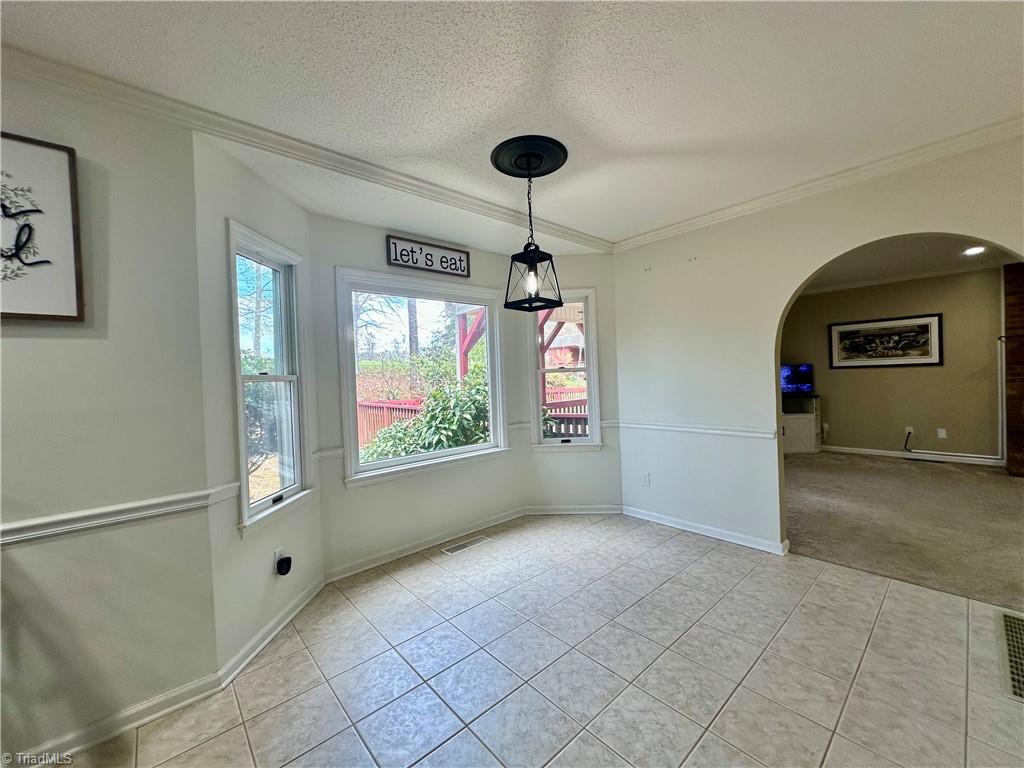 3501 River Ridge Road Pfafftown, NC 27040 - Photo 16 of 50 Breakfast Area