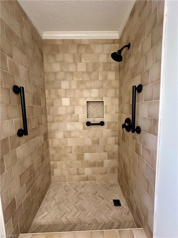3501 River Ridge Road Pfafftown, NC 27040 - Photo 24 of 50 Tiled Shower