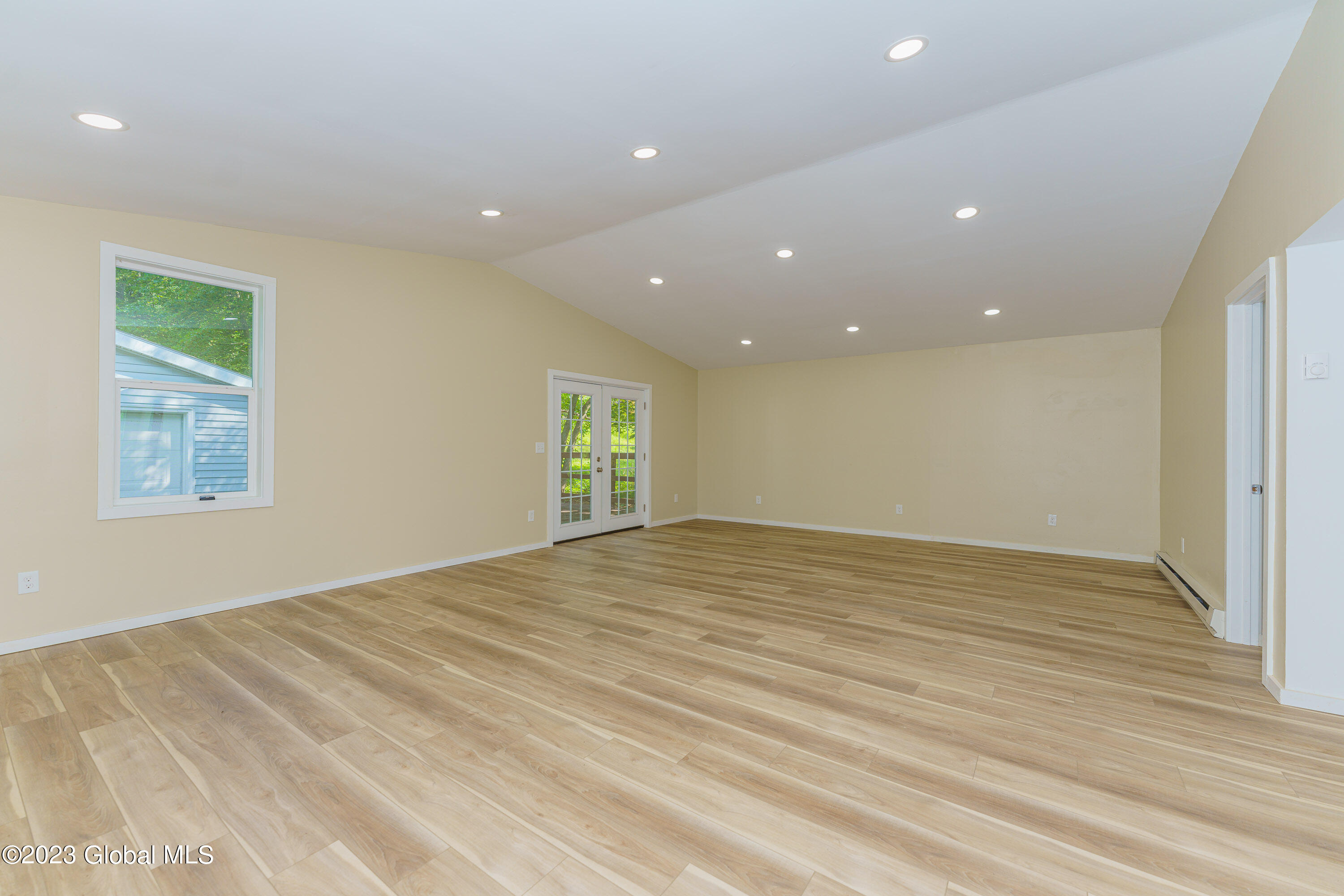 5 Taborton Road Sand Lake, NY 12153 - Photo 15 of 55 4 Livingroom 2