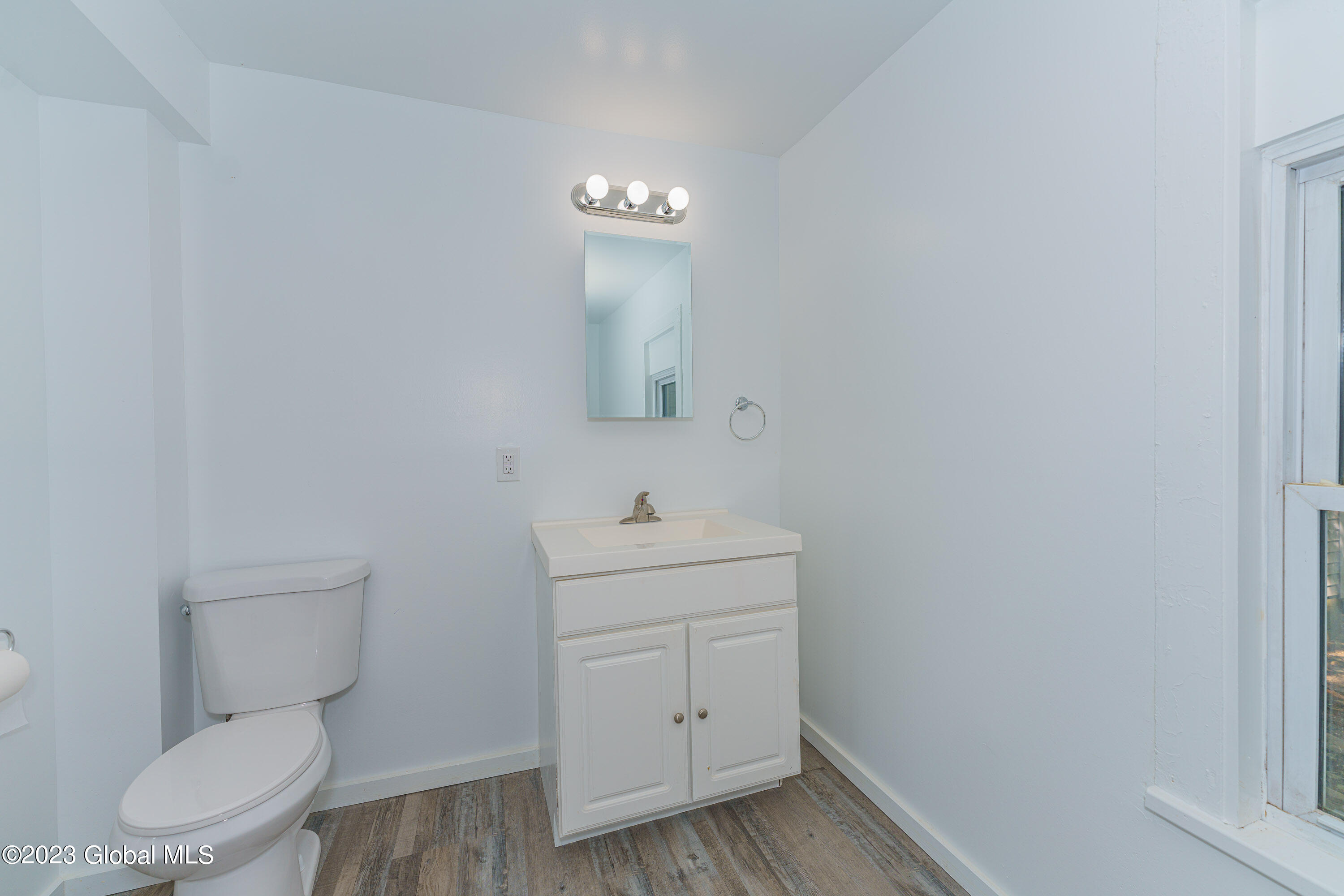 5 Taborton Road Sand Lake, NY 12153 - Photo 25 of 55 5 Master 4