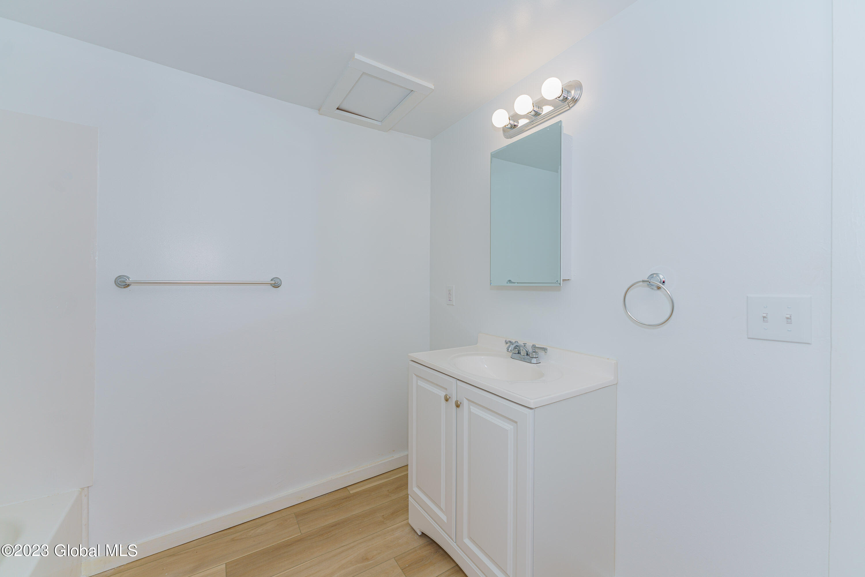 5 Taborton Road Sand Lake, NY 12153 - Photo 41 of 55 Bathroom 4