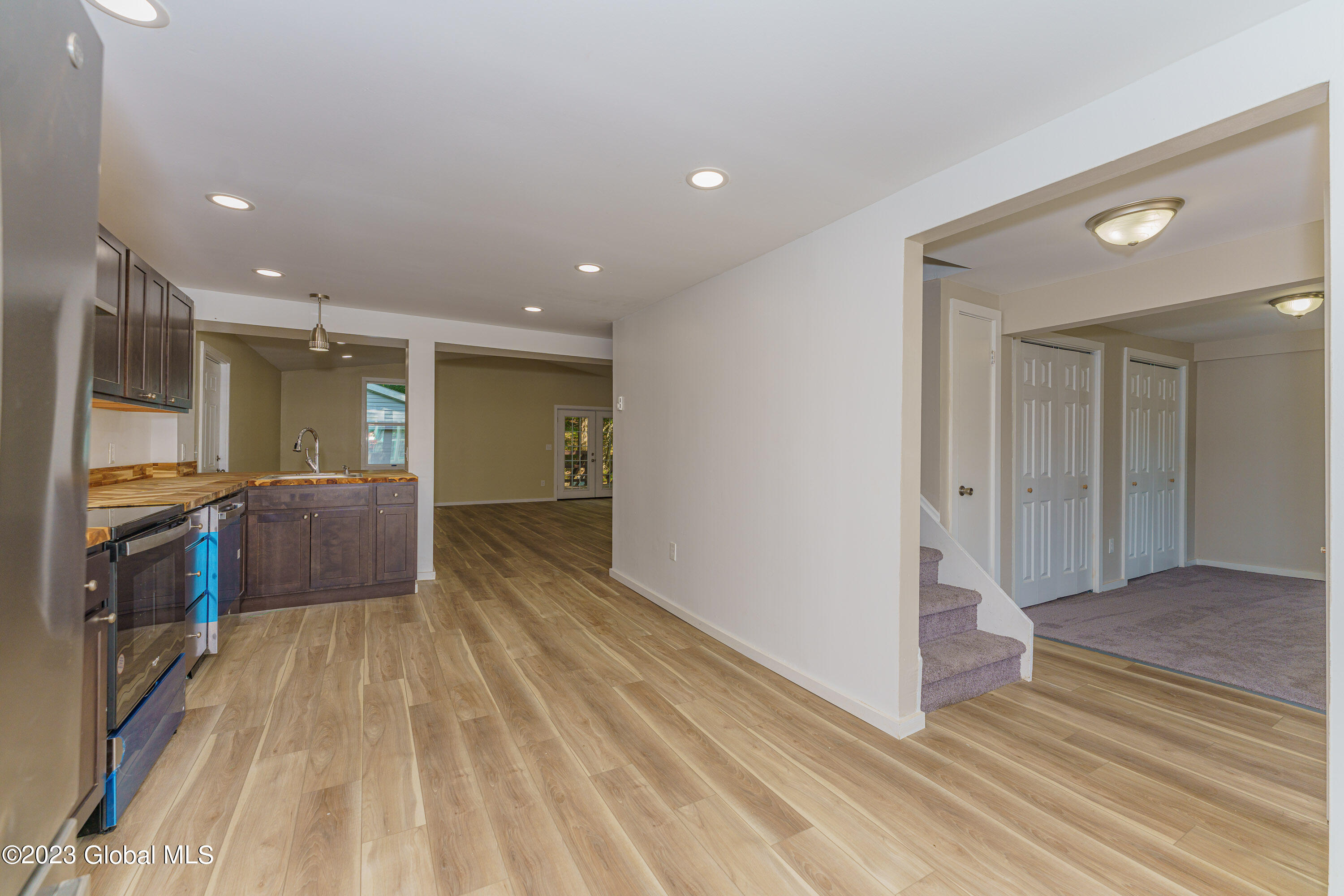 5 Taborton Road Sand Lake, NY 12153 - Photo 10 of 55 3 Kitchen 2
