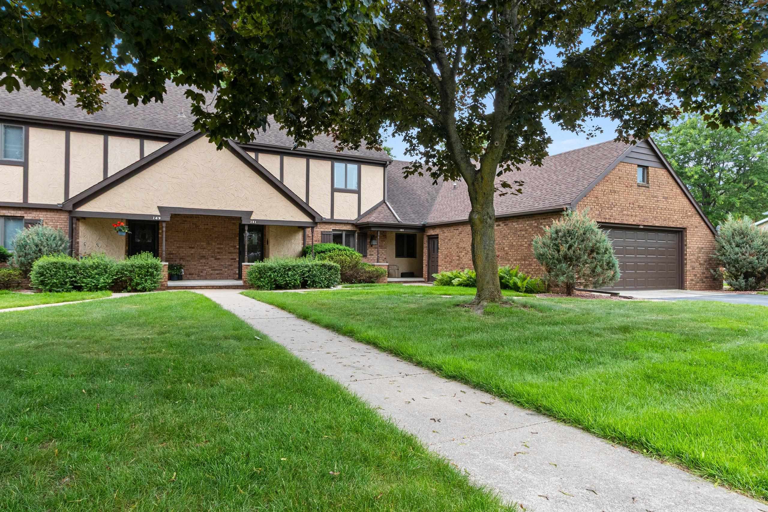 151 Harrys Gateway Appleton, WI 54914 - Photo 4 of 78