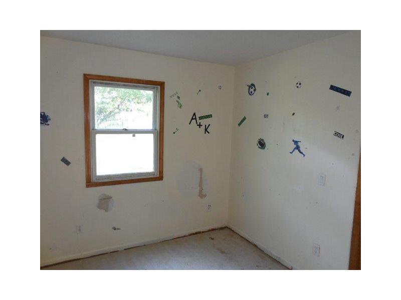 544 Patterson Road Columbus, IN 47203 - Photo 11 of 12 Gallery Image 11