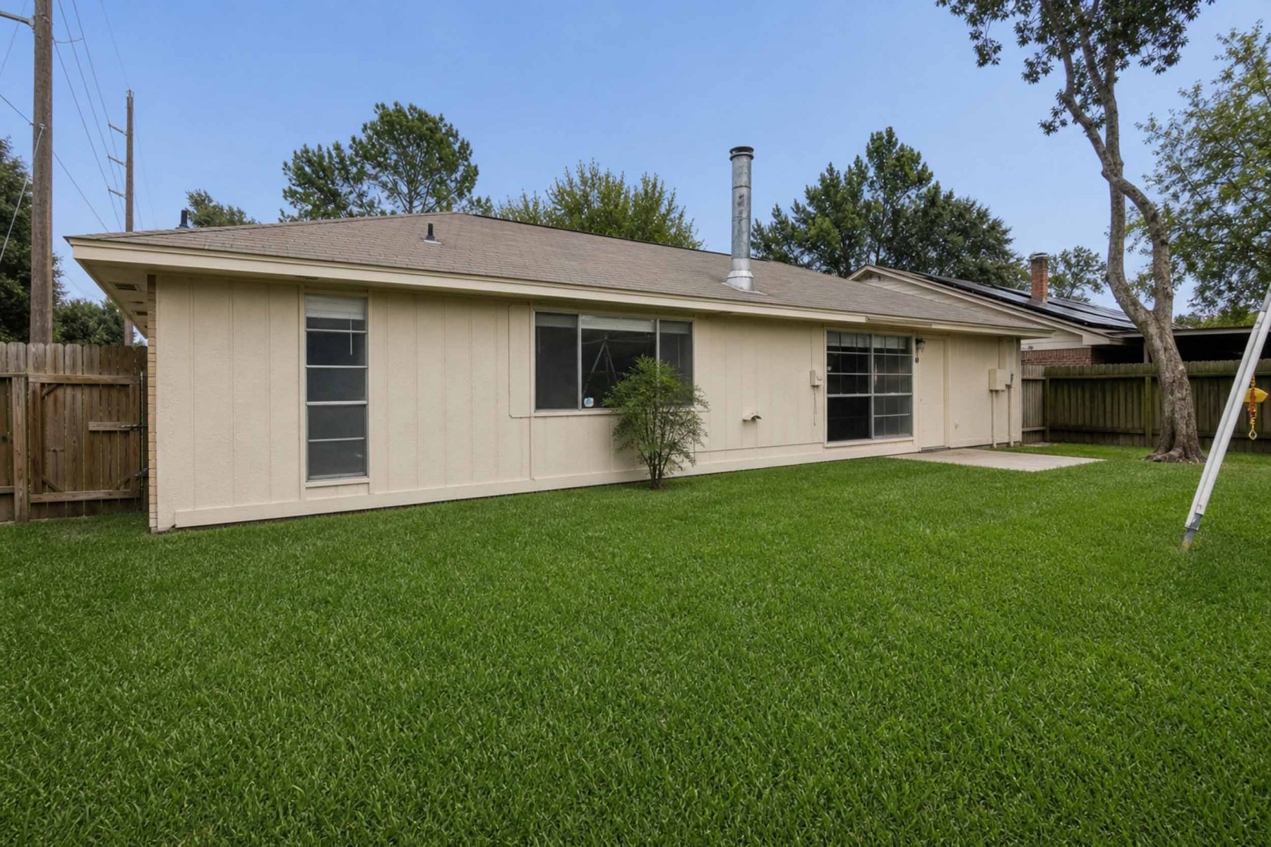 10411 Rabbit Oak Drive Houston, TX 77065 - Photo 22 of 22 Spacious backyard, perfect for outdoor activities