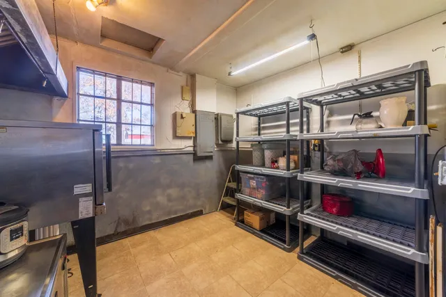 a view of a storage & utility room