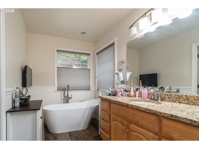 $420,000 | 1050 Northeast Garden Valley Boulevard, Roseburg, OR 97470