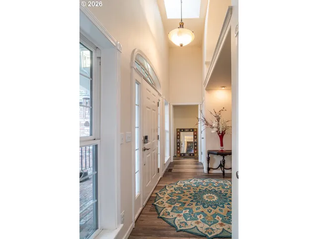 $420,000 | 1050 Northeast Garden Valley Boulevard, Roseburg, OR 97470