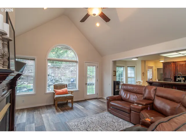 $420,000 | 1050 Northeast Garden Valley Boulevard, Roseburg, OR 97470