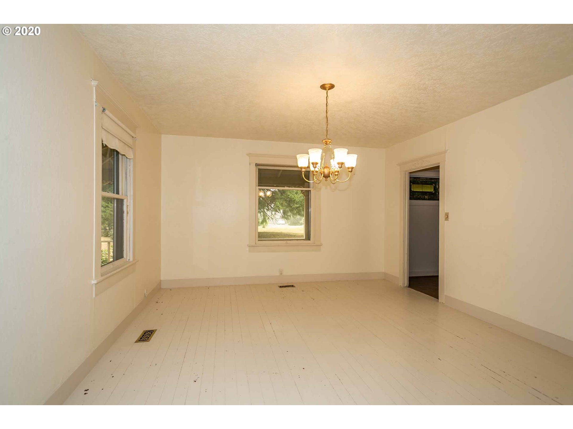 27888 Southeast Haley Road Boring, OR 97009 - Photo 9 of 32 Gallery Image 9