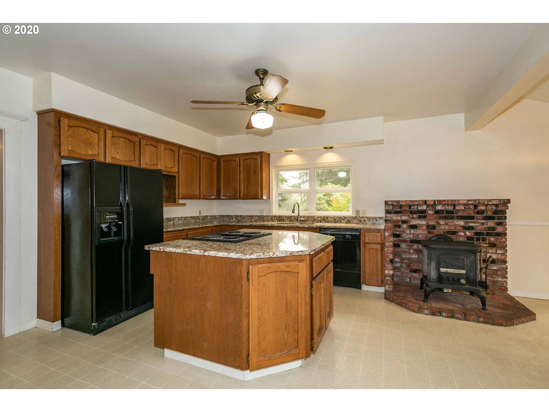 27888 Southeast Haley Road Boring, OR 97009 - Photo 10 of 32 Gallery Image 10