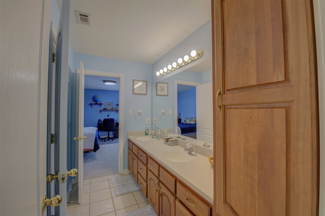 931 West Powell Road Collierville, TN 38017 - Photo 16 of 24 Gallery Image 16