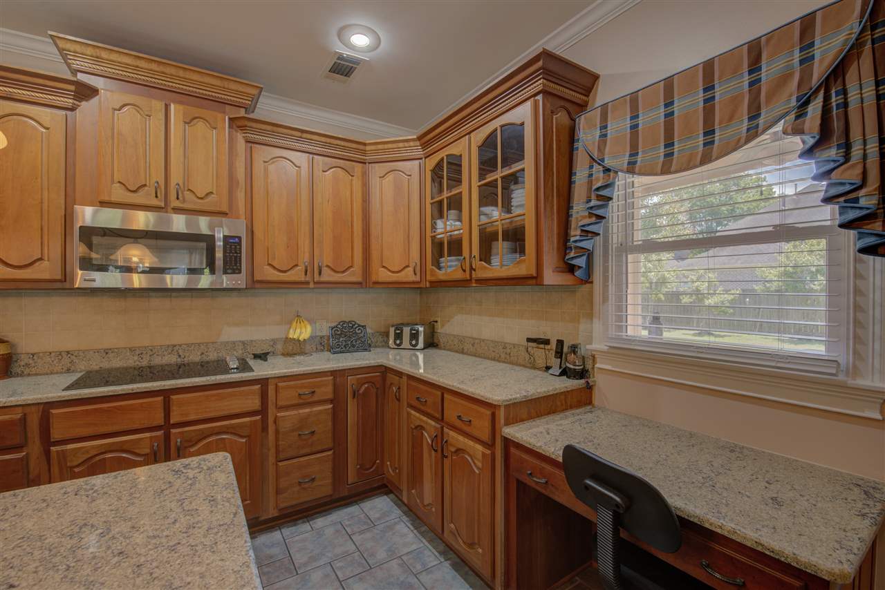 931 West Powell Road Collierville, TN 38017 - Photo 8 of 24 Gallery Image 8