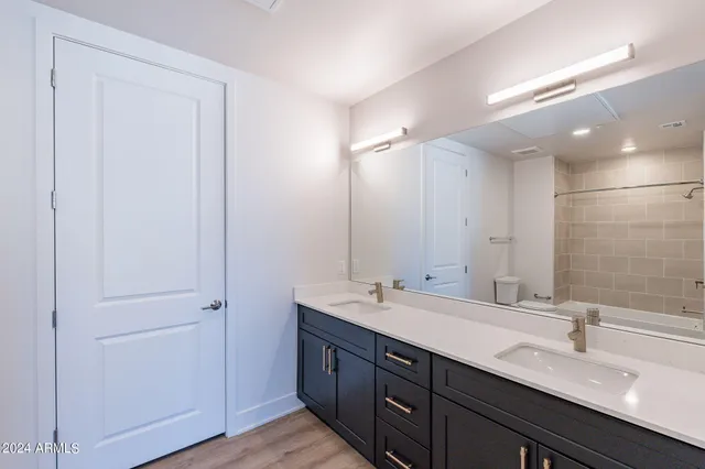 $669,900 | 3131 North Central Avenue, Unit 5012, Phoenix, AZ 85012