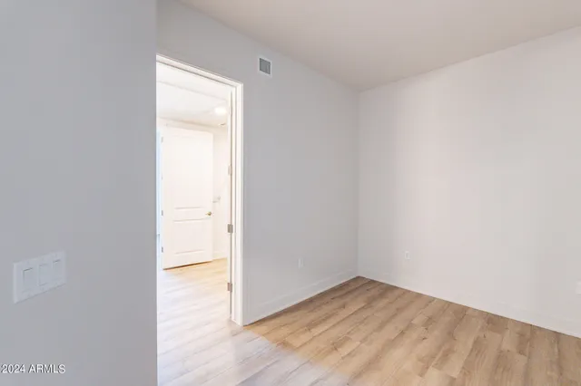 $669,900 | 3131 North Central Avenue, Unit 5012, Phoenix, AZ 85012