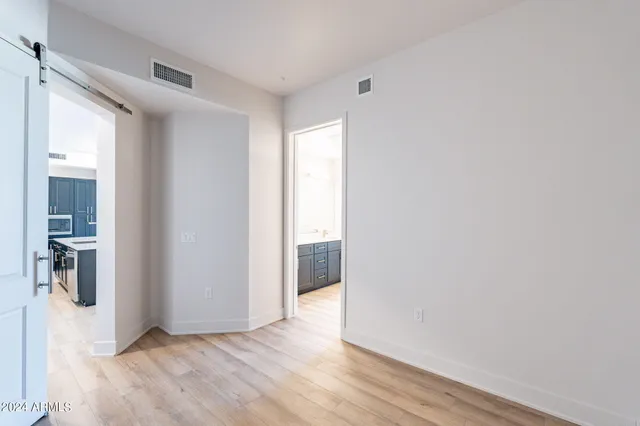 $669,900 | 3131 North Central Avenue, Unit 5012, Phoenix, AZ 85012