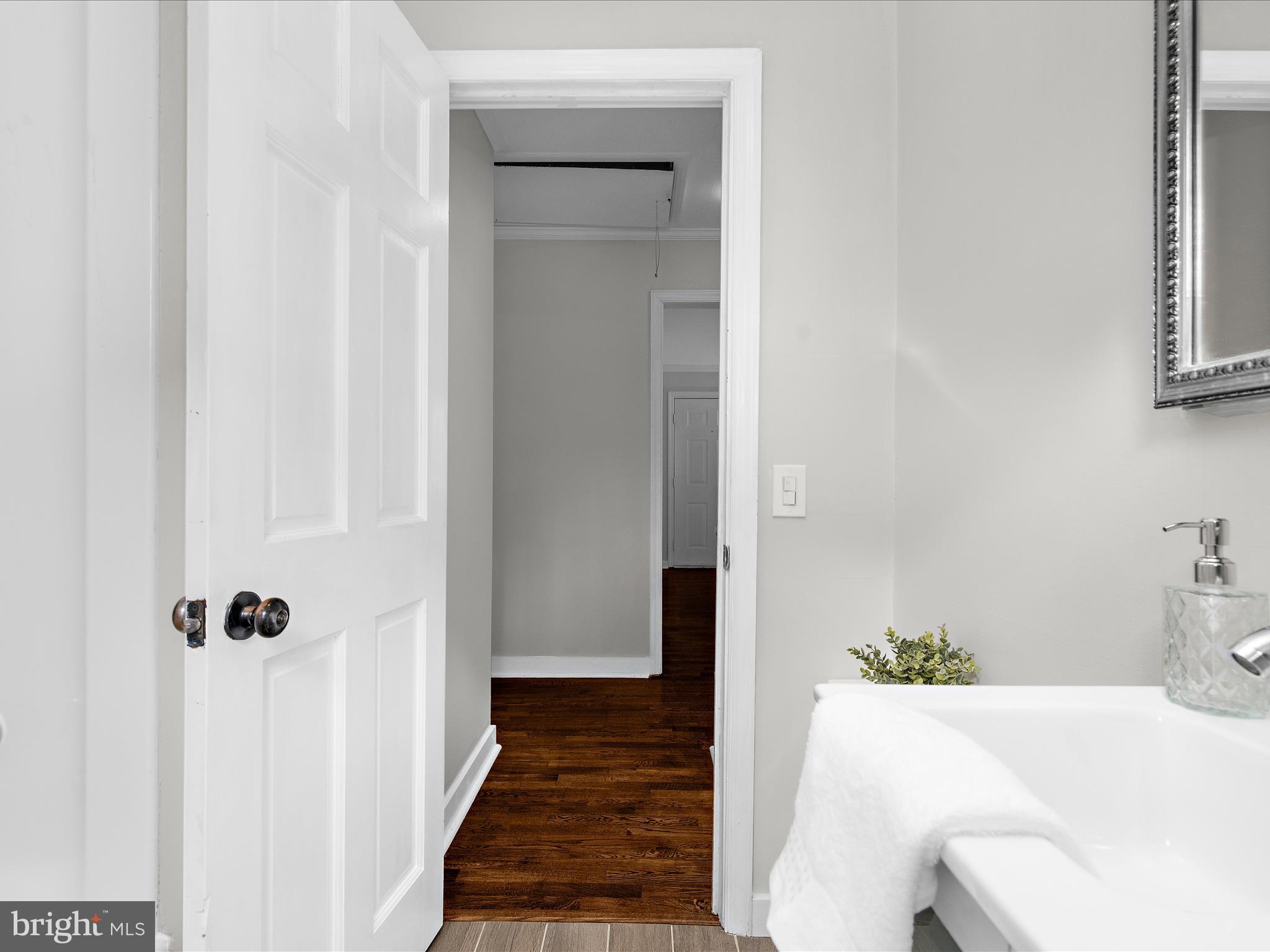 208 Ewingtown Road Church Hill, MD 21623 - Photo 17 of 62 Full Bathroom 1