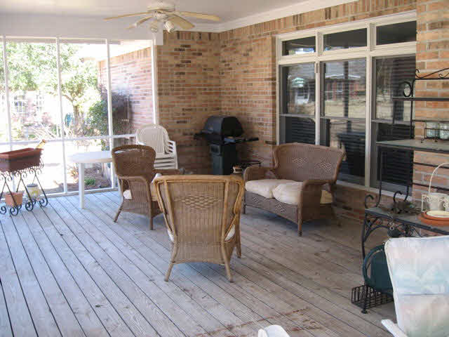 114 Lakeridge Drive Fairhope, AL 36532 - Photo 16 of 19 Back Screened Deck