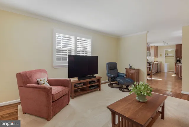 $1,125,000 | 11613 Bedfordshire Avenue, Potomac, MD 20854