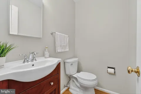 $1,125,000 | 11613 Bedfordshire Avenue, Potomac, MD 20854